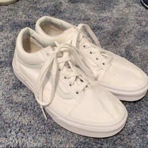 White Old Skool Canvas Women’s Vans